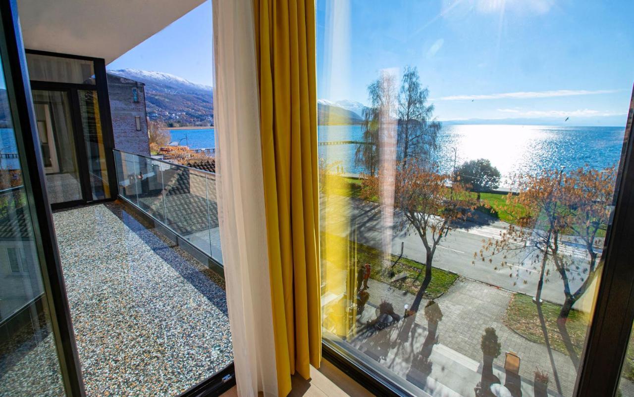 Hotel Nova Riviera Ohrid Bagian luar foto